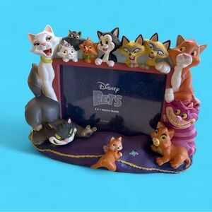 Disney Pets 5x7 Photo Frame - Classic Disney Cats